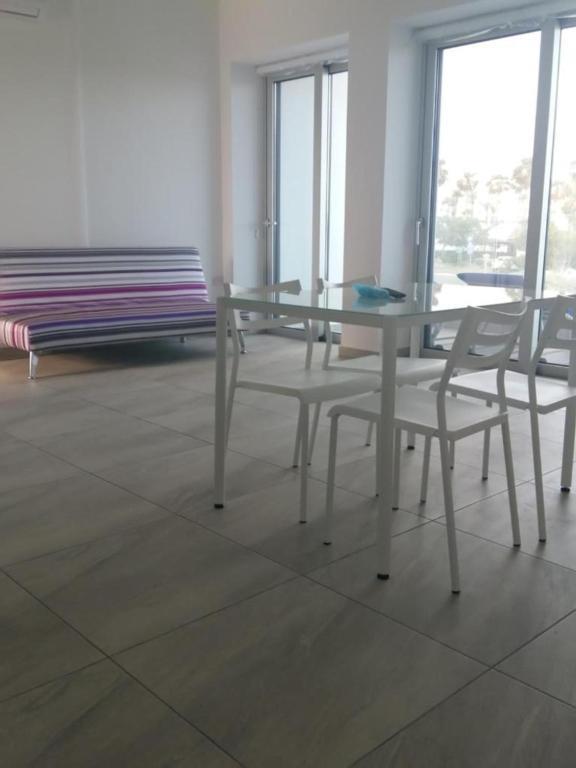 Lägenhetshotell Christopher's Sandy Ayia Napa